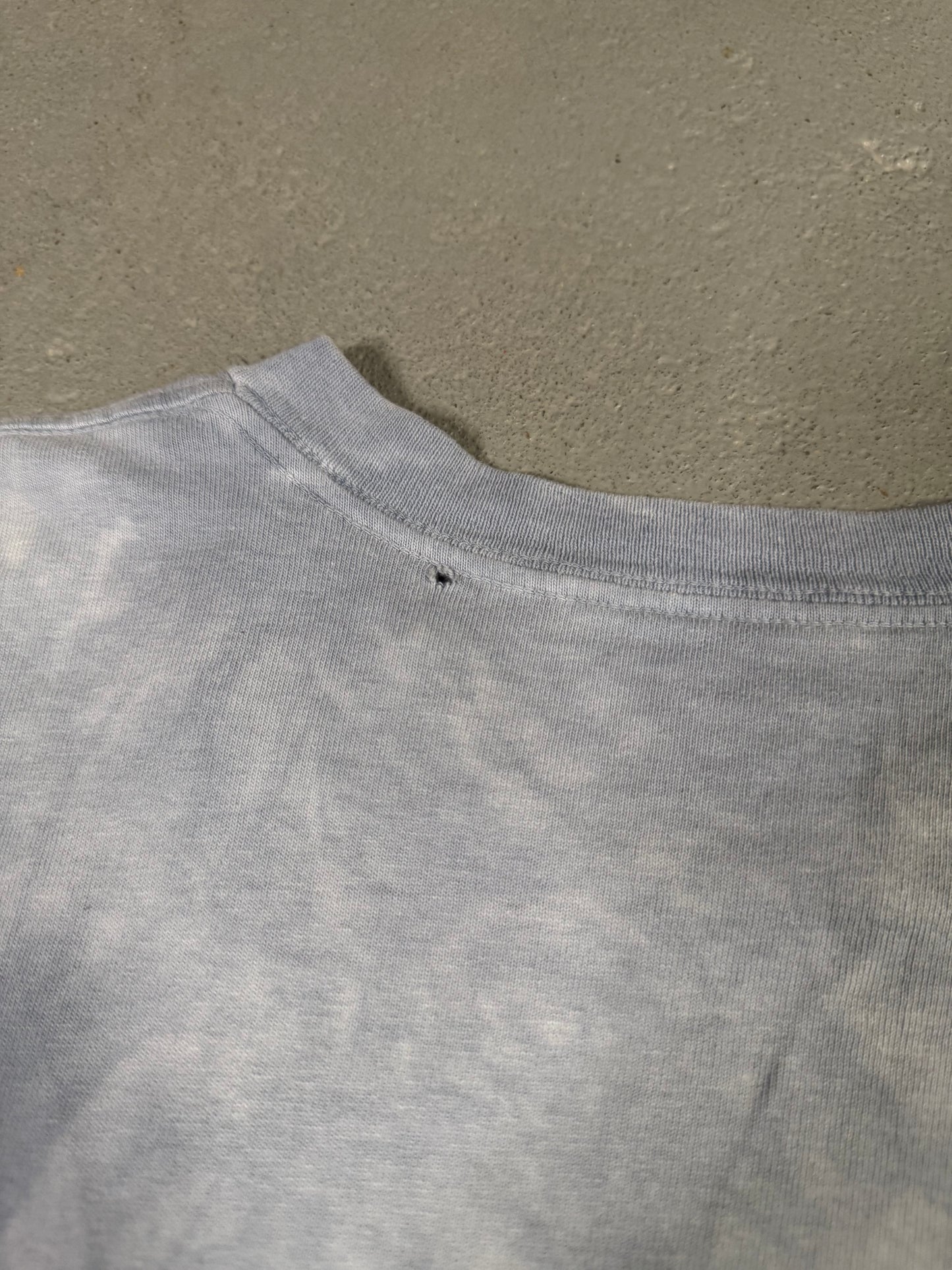 1999 The Mountain Polar Bear Tee Sz L