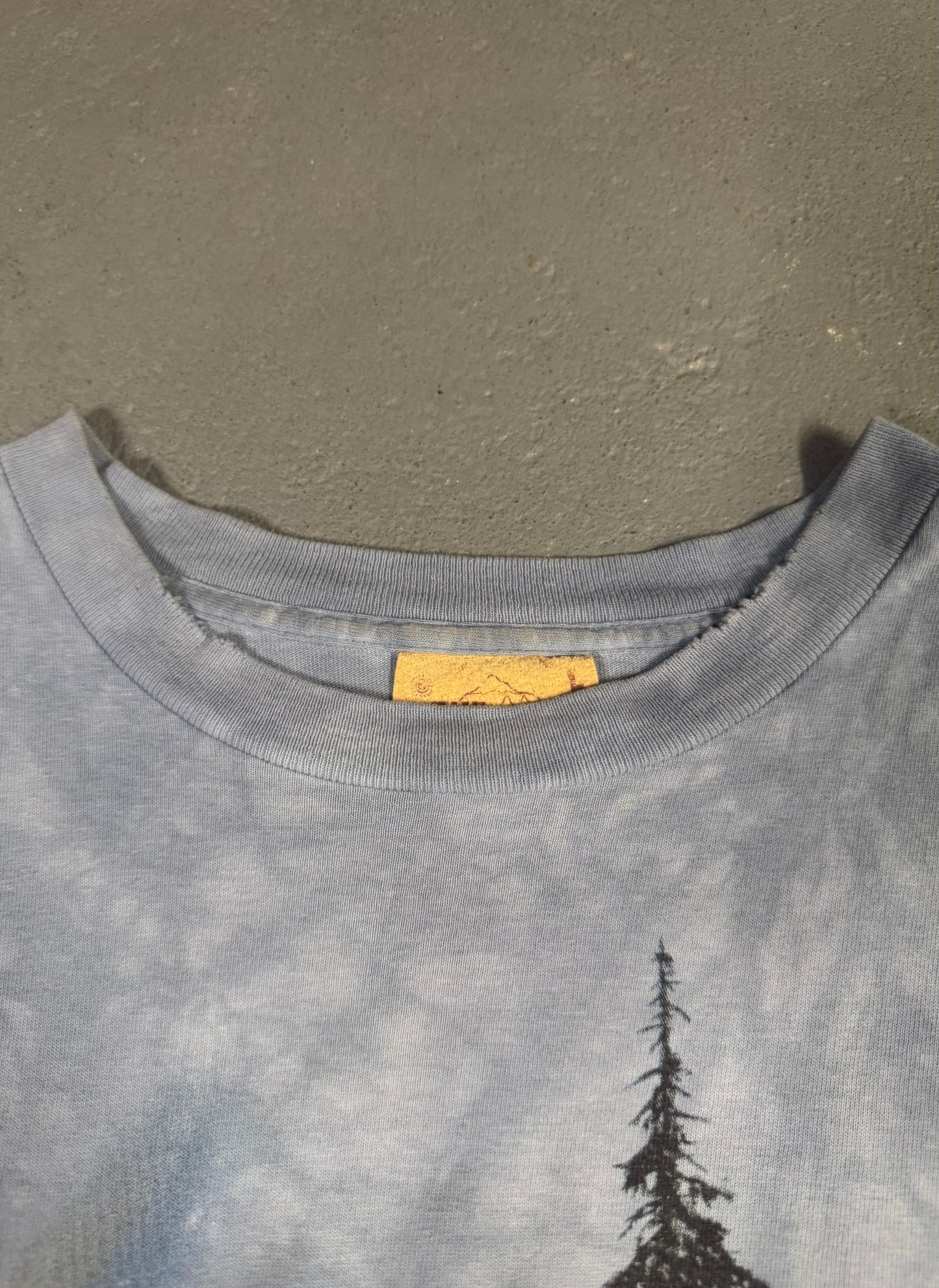 1999 The Mountain Polar Bear Tee Sz L