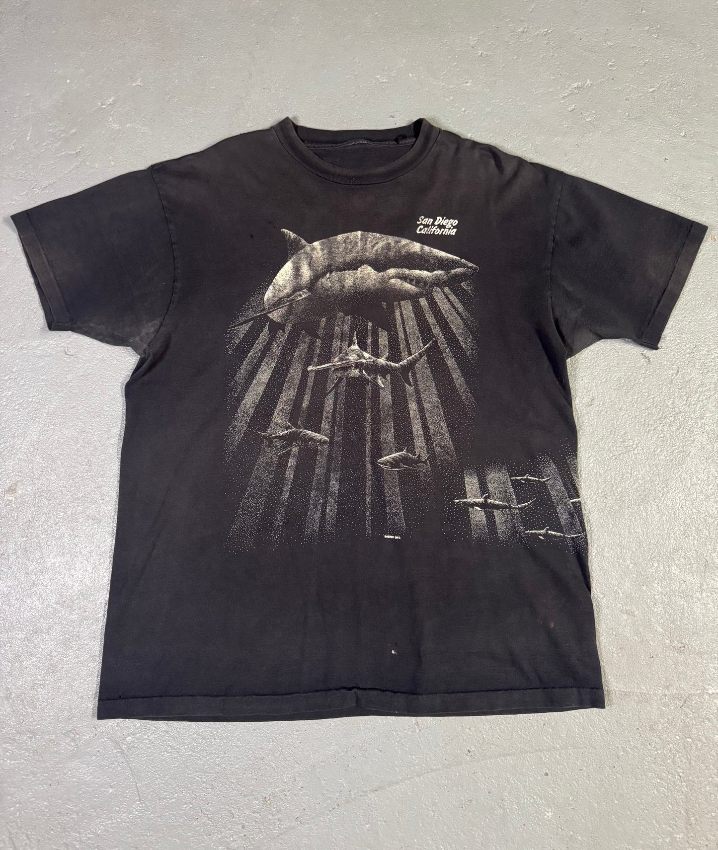 90s Single stitch Shark tee Sz XL