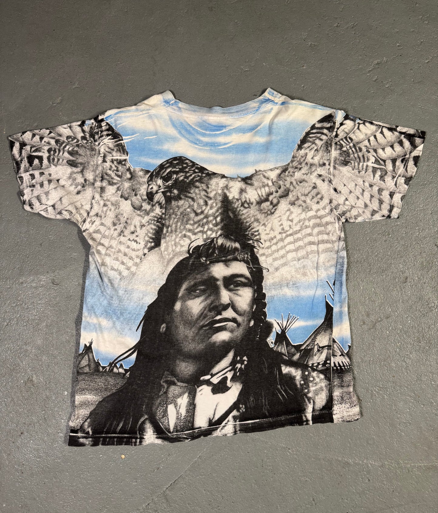 90s Native American Aop Tee Sz L