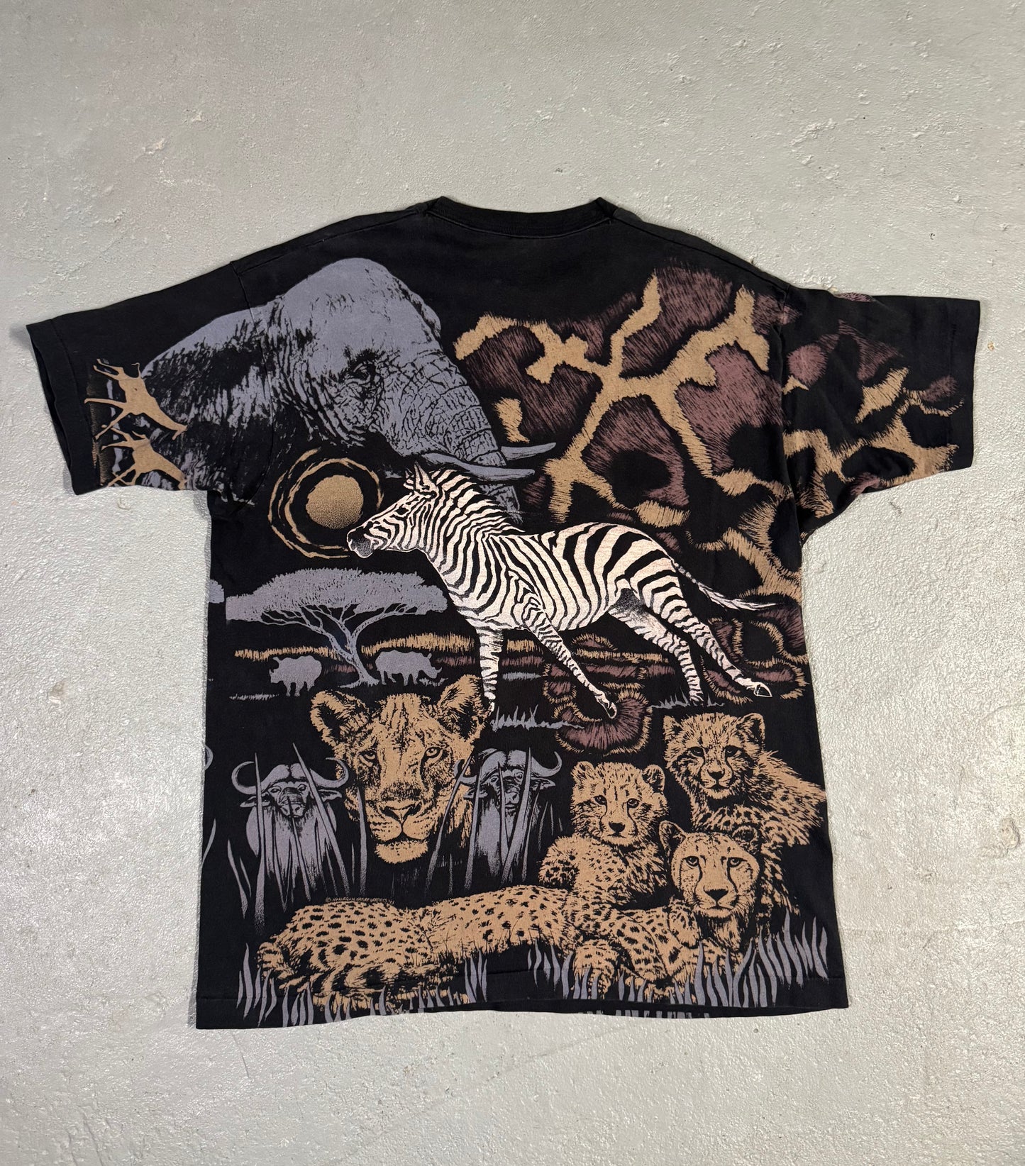 90s Single stitch Safari Aop Tee Sz XL