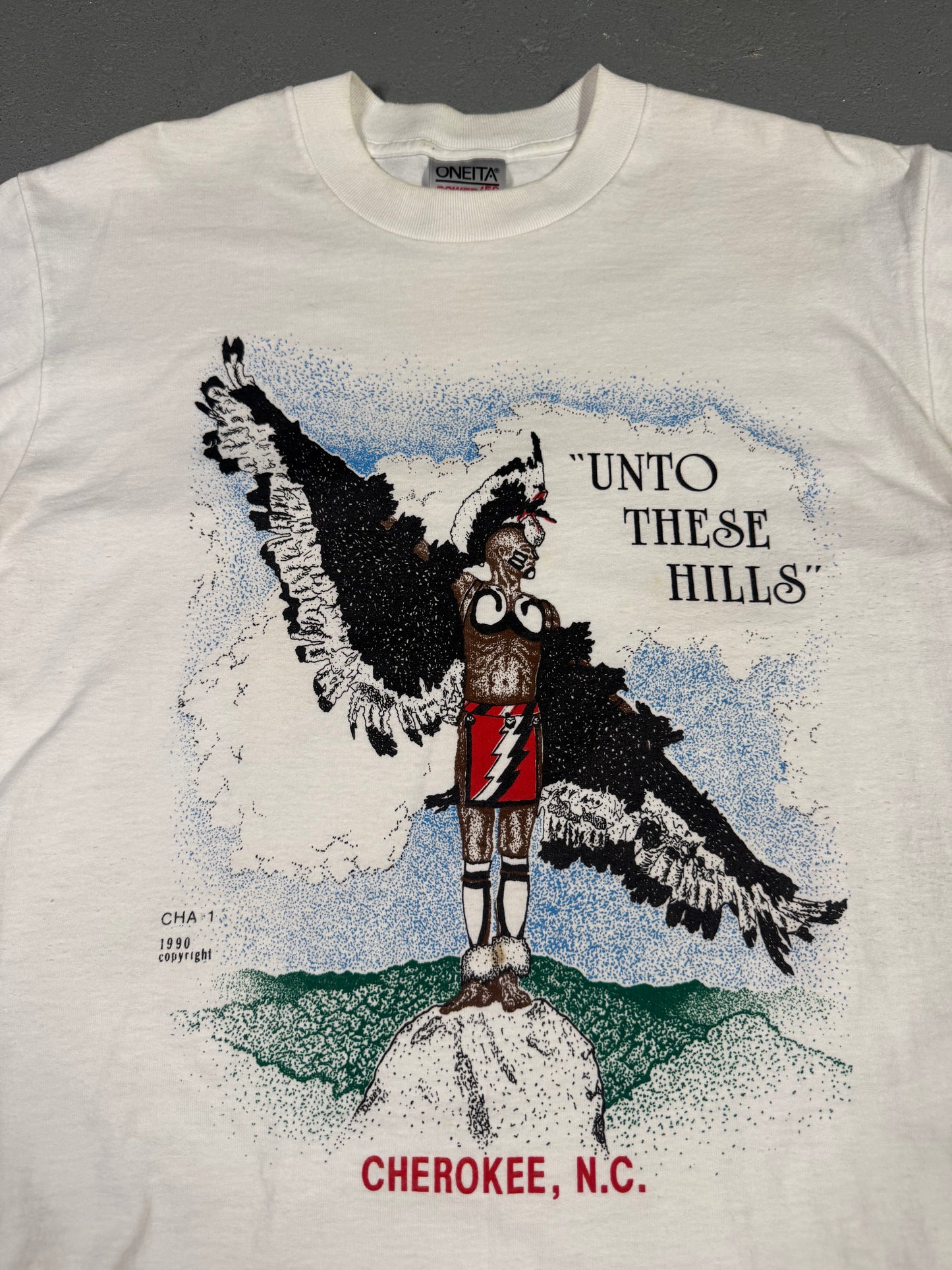 90s “UntoThese Hills” Tee Sz M