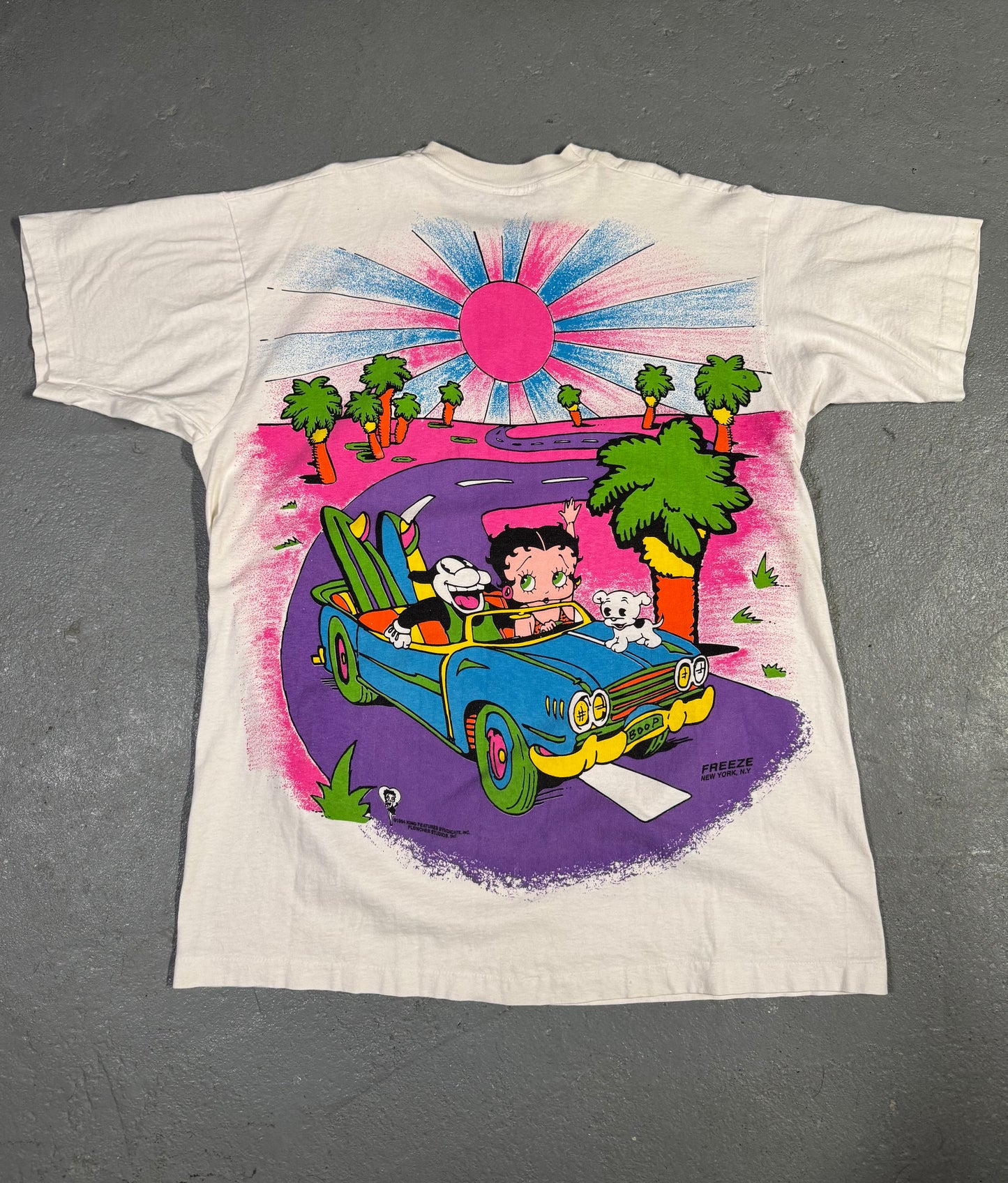 Rare 1994 Betty Boop “It’s a Beach Thang* Size O/S